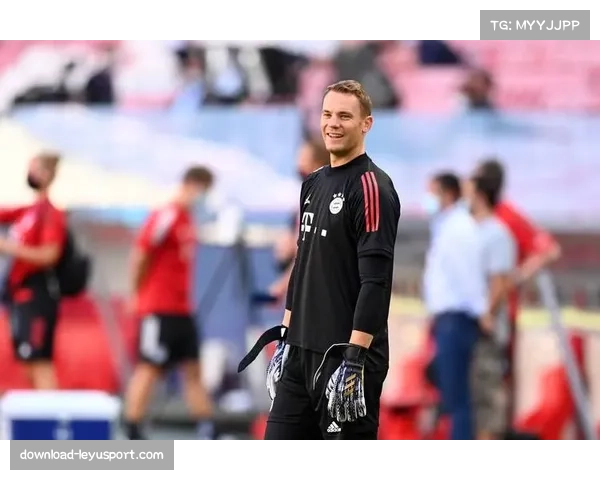 拜仁慕尼黑门将诺伊尔经验丰富 尽管失误仍多次关键扑救